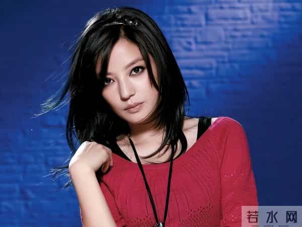 赵薇复出梦碎，前夫表弟被捕，离婚真相藏不住了！