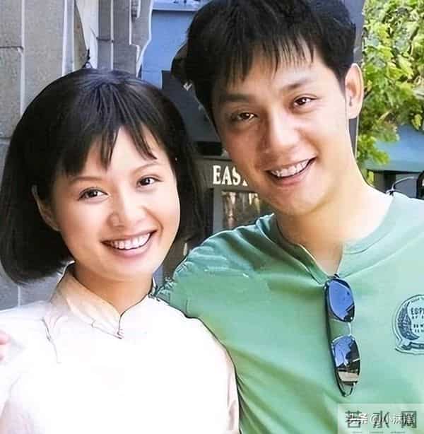 影帝抛弃糟糠妻：是人性还是娱乐圈的生存？20年婚姻真相炸翻全网