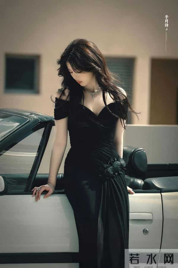 杨超越长大了，真好看