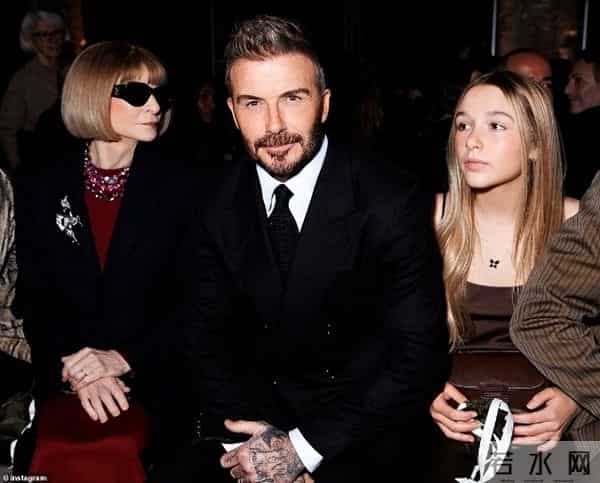贝克汉姆3个儿子都没遗传高颜值，只有女儿像他，脸蛋漂亮皮肤白
