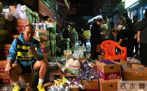 四大家族为火灾捐款，李嘉诚超其他三大家族，谢霆锋何超琼500万