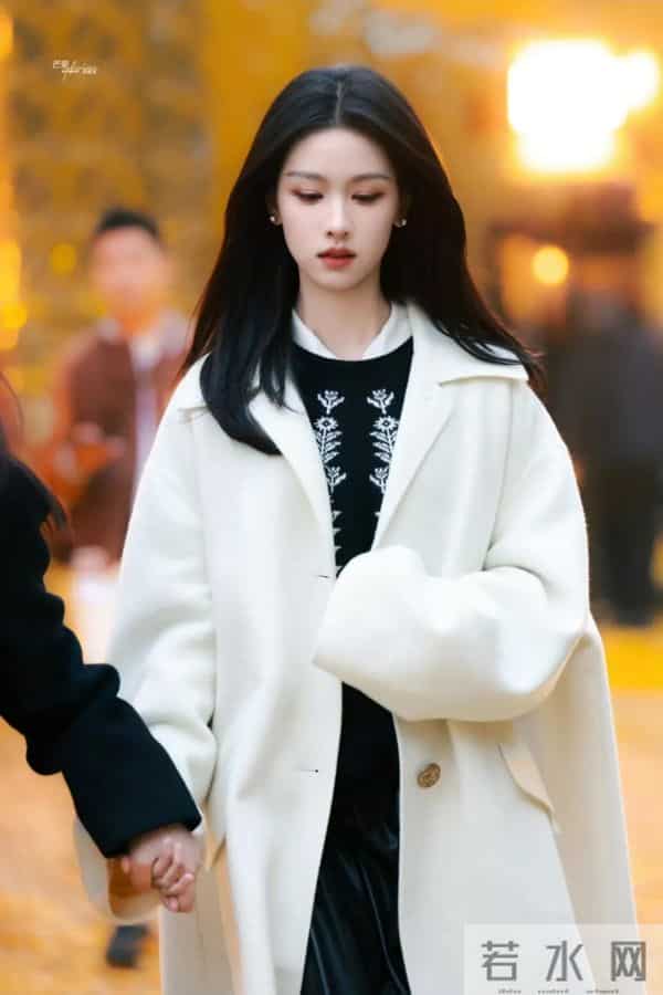 陈都灵-清冷感小说女主，气质女神