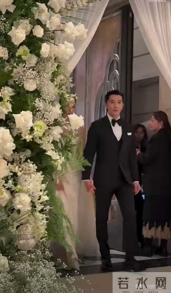 邱泽许玮甯婚礼曝光！大摆40桌，44岁邱泽造型被吐槽，林心如被问