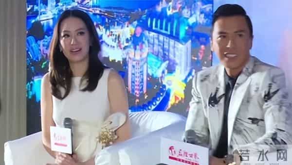 演都不演了！甄子丹三婚老婆谈香港火灾，暗指内地的锅，网友炸锅