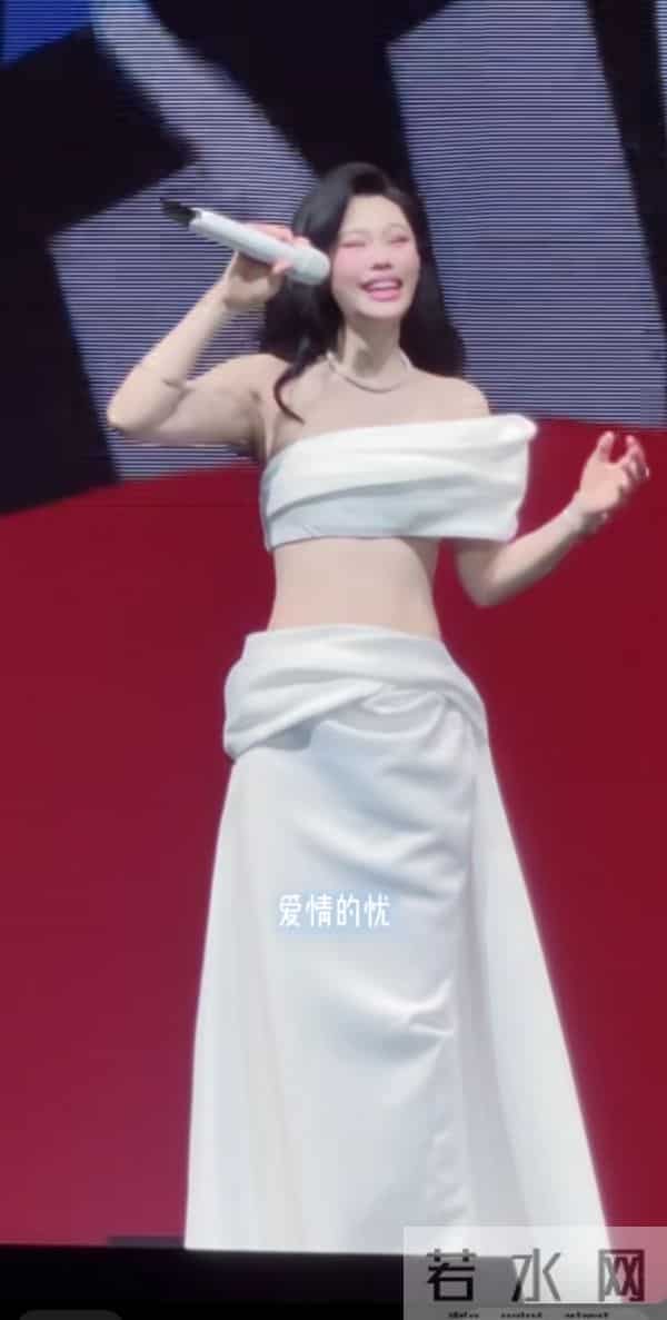 袁娅维现在变得好白好美呀，果然瘦下来堪比整容