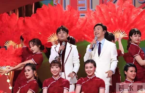 70岁费玉清不孤单：和江蕙互相作伴，把晚年活成了静水深流