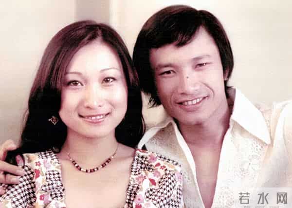 吴宇森患癌卖房治病，8年后妻子也查出脑瘤，术前一番话让人泪目