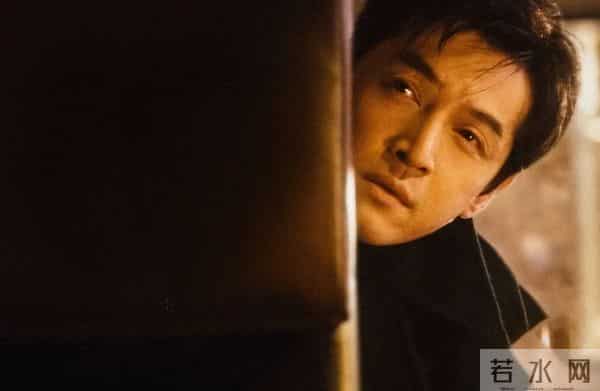 钱再多有啥用？这几位曾惊艳众人的明星，如今面黄肌瘦、满脸沧桑