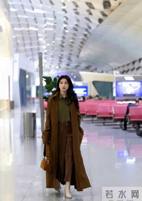 刘涛机场随拍，大气端庄，好美