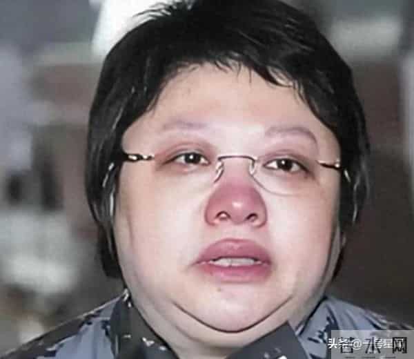 香港大火仅2天，甄子丹老婆发言惹争议，“尴尬”处境藏不住了