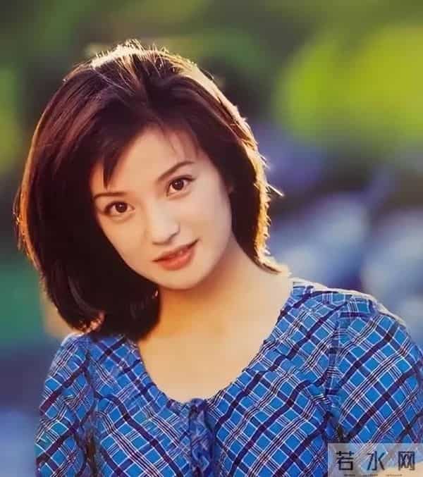 赵薇复出梦碎，前夫表弟被捕，离婚真相藏不住了！