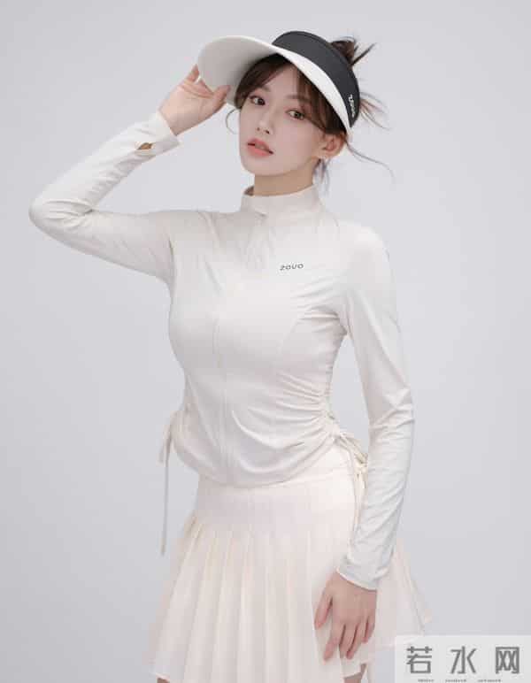 程潇运动少女凹凸有致