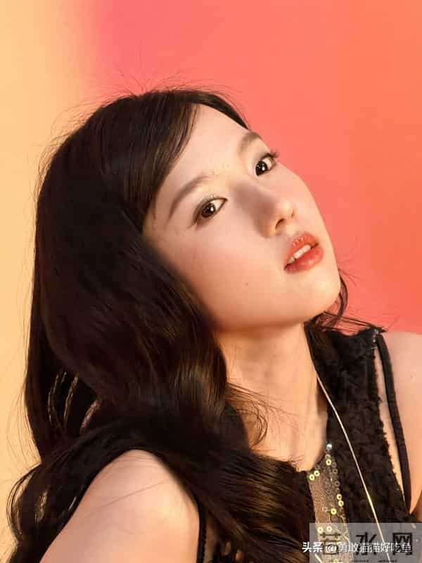 苏晓彤分享图片