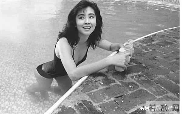 王祖贤—那个时代称得上绝对的女神，无人能替代她的地位