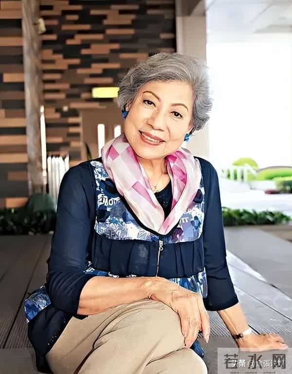 91岁TVB老戏骨被曝低调离巢，已被TVB官网除名，双方合作逾半世纪