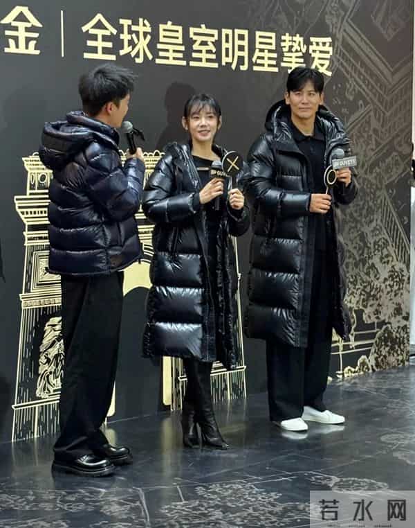 秋瓷炫、于晓光夫妇合体亮相北京，秋瓷炫发型太潦草，颜值下滑