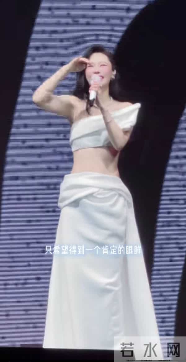 袁娅维现在变得好白好美呀，果然瘦下来堪比整容