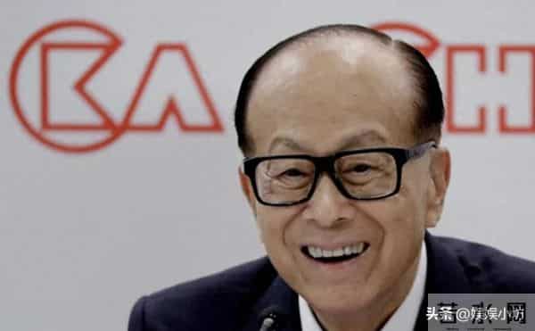 香港“四大家族”出手赈灾！霍家3000万，李嘉诚捐8000万口碑翻转