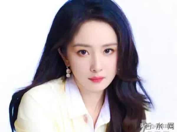 灾情面前先顾同胞安危，杨幂暂缓代言获全网点赞