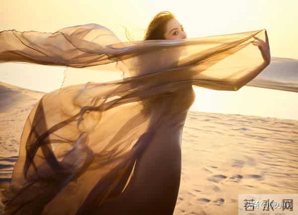 杂志｜马尔代夫的Angelababy