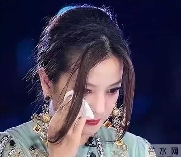 赵薇复出梦碎，前夫表弟被捕，离婚真相藏不住了！