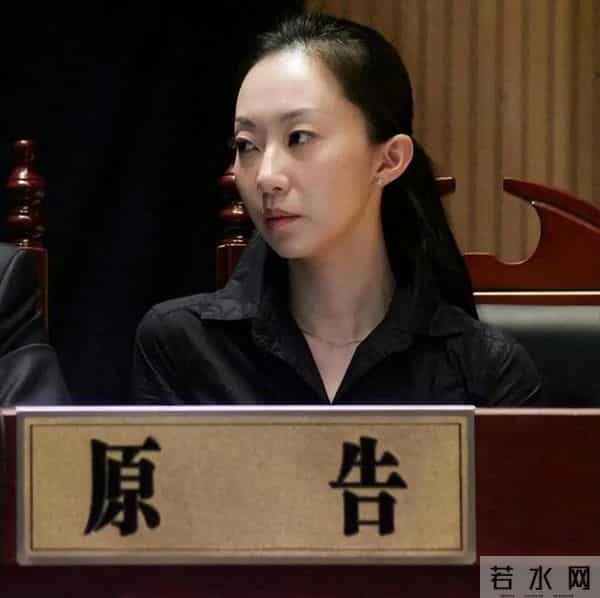 晚节不保？代言虚假广告、和侄女争遗产，79岁侯耀华晚年太凄凉