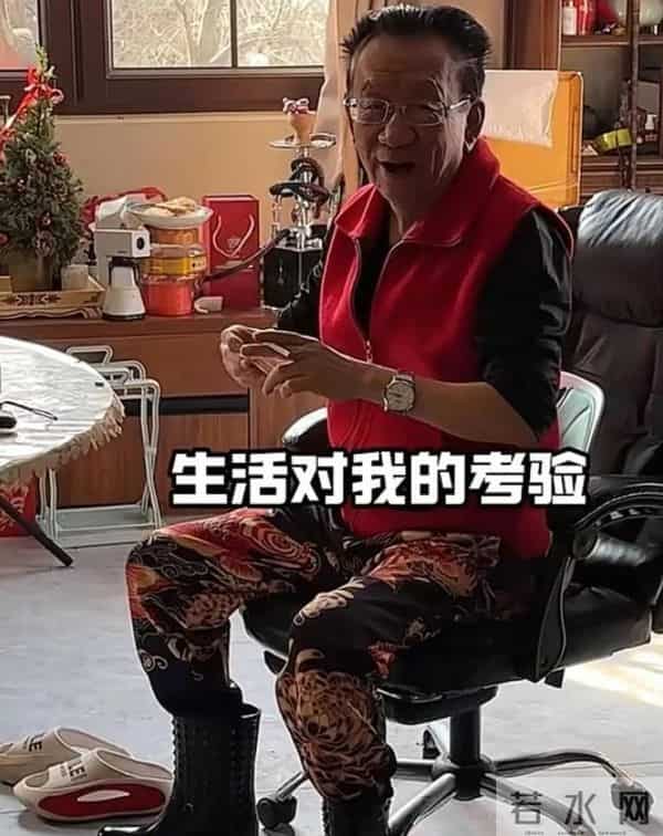 晚节不保？代言虚假广告、和侄女争遗产，79岁侯耀华晚年太凄凉