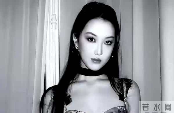 王菲也没想到，她那患有天生性唇腭裂的女儿，也要开始为她争光了