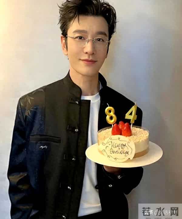 黄晓明签下神颜艺人，172cm日系美女白翊汝，要成为下一个顶流？