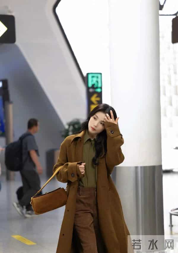 刘涛机场随拍，大气端庄，好美
