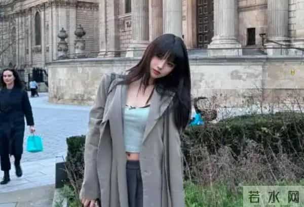 喜讯传来！54岁汪峰喜当“老丈人”，女儿小苹果如今过得很甜蜜