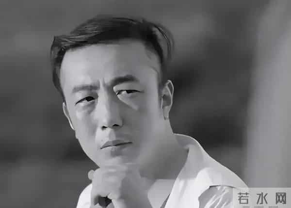 44岁男演员突发脑出血去世！家人发声：他觉得自己年轻，没在意