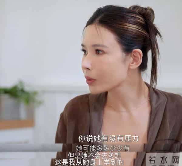 葛夕没说错，离婚10个月，黄圣依的13岁儿子，如今成她的“救赎”