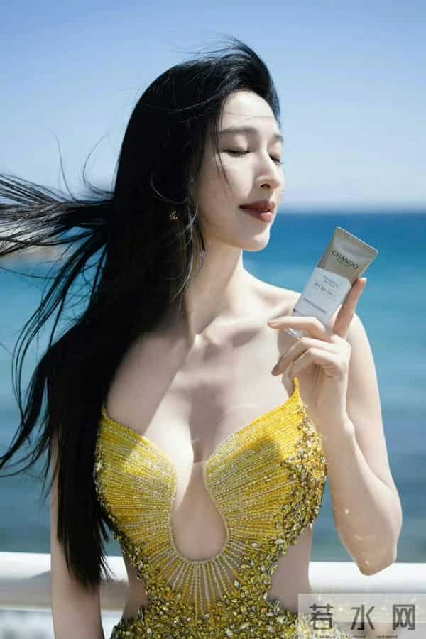 蛇蝎美人张俪终于火了 裸背骨感 身材修长曼妙 腰臀比一绝