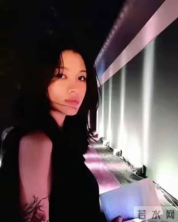 汪峰也没想到，女儿"小苹果"官宣恋情不到一天，恶心的一幕出现了