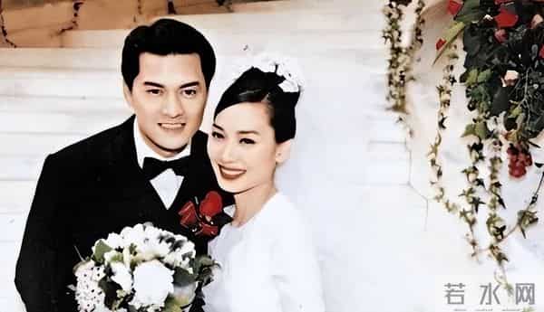 “贵州富婆”杨小娟：嫁三婚演员吕良伟，婚后生一子，幸福美满