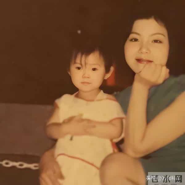 分手8年后，再次官宣喜讯的毛晓彤，已经成陈翔高攀不起的存在