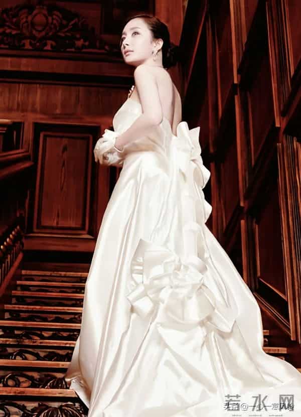 杨幂，大幂幂白婚纱高清写真集