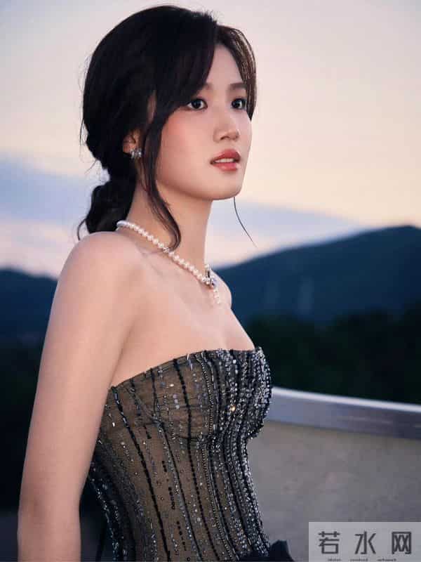 女神降临 卢昱晓