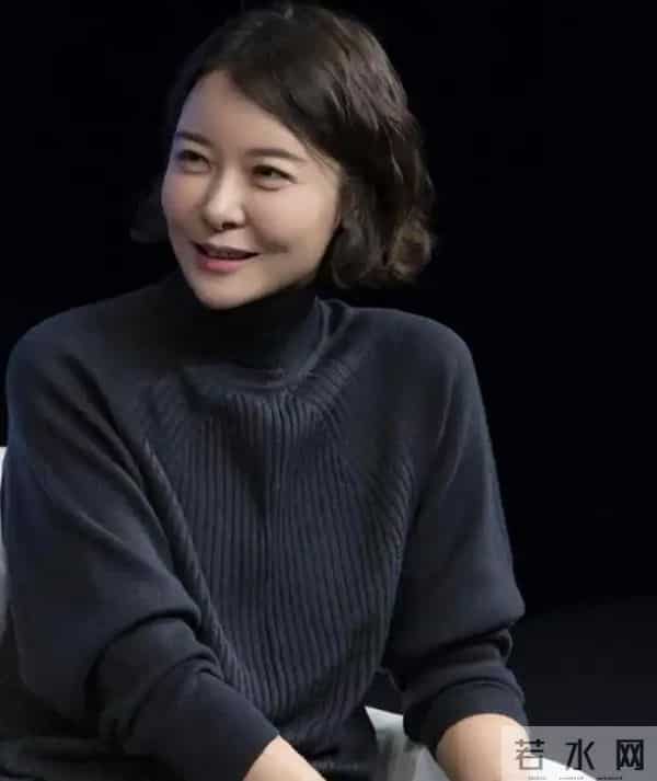 从18岁开始男人不断，半百了还没玩够，"人间尤物"柯蓝终遭"反噬"