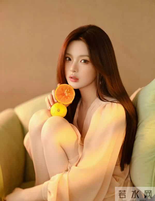 杨超越性感美腿