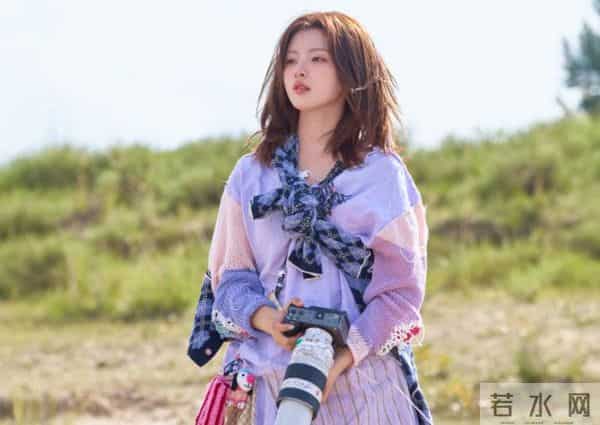 杨超越终于选对赛道了，进组拍摄“甜宠剧”，搭档待爆流量小生