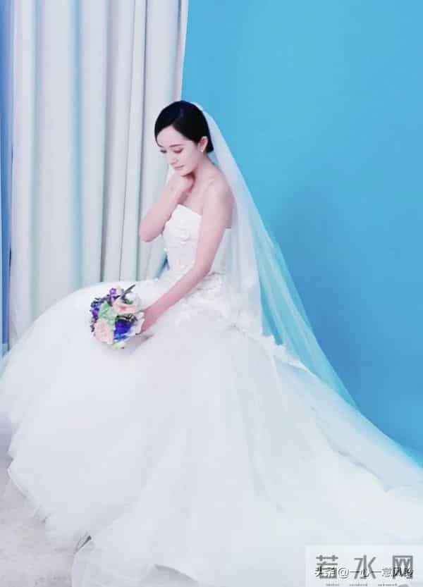 杨幂，大幂幂白婚纱高清写真集
