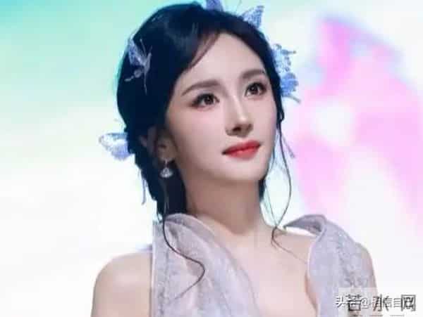 灾情面前先顾同胞安危，杨幂暂缓代言获全网点赞