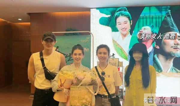 刘诗诗怎么也没想到，曾给她演丫鬟的女孩，在另一个赛道成了顶流