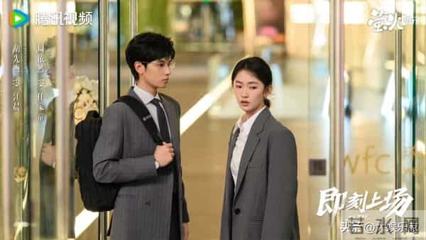 夸张行为曝光！周姓艺人被曝剧组耍大牌！评论区都点名她