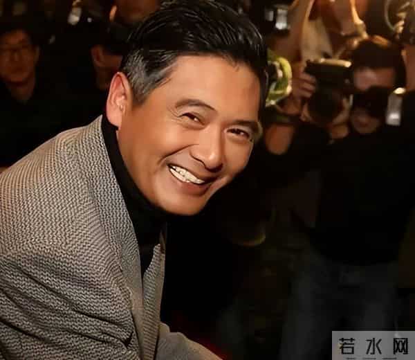 四大家族为火灾捐款，李嘉诚超其他三大家族，谢霆锋何超琼500万