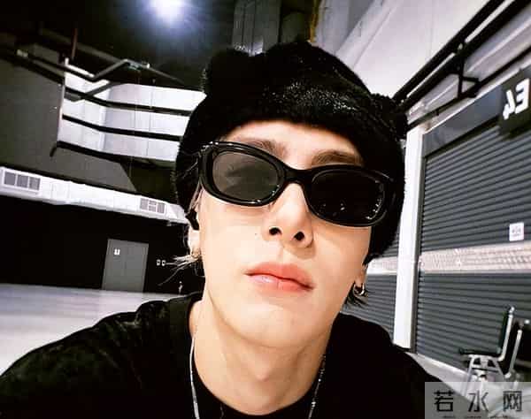 身患抑郁、被朋友骗走财产，今自爆医美，31岁的他给所有人提了醒