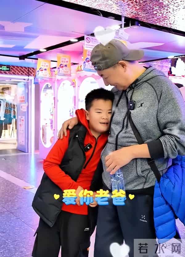 表面是演员,实际是“国际反恐专家”!这位老戏骨隐藏的太深了