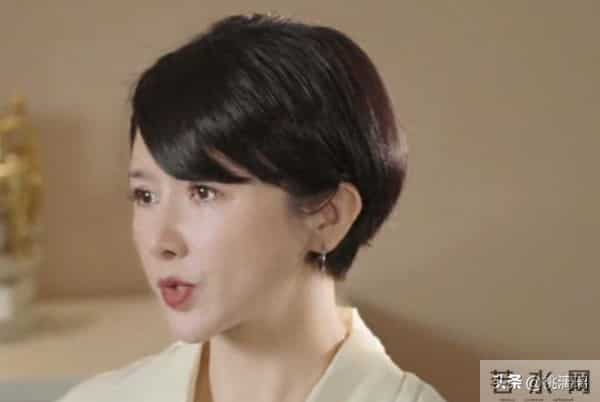 孙菲菲再度回应往事，15年前剧组被殴打，成了她心中过不去的坎儿